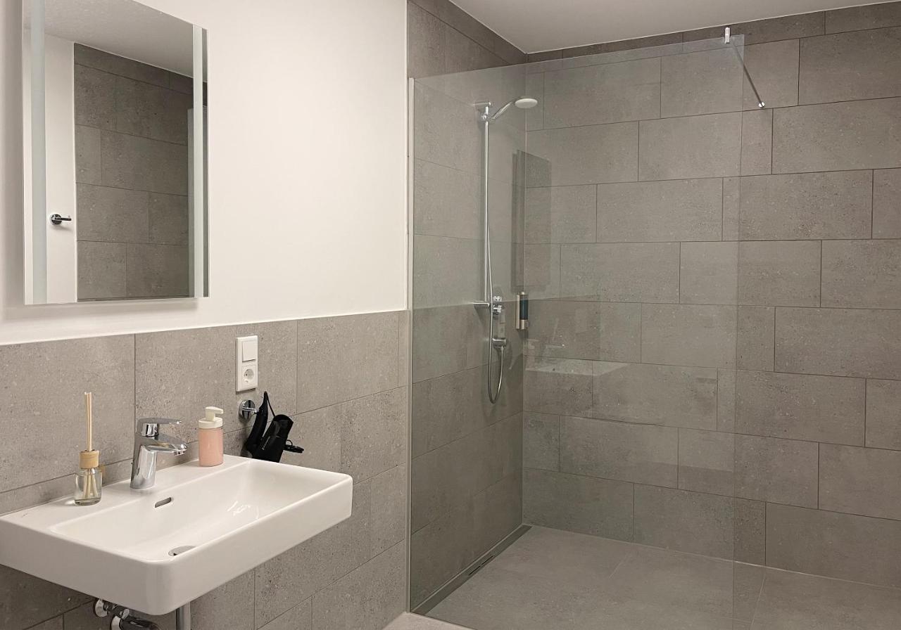 Ibbenbüren Moderne Apartments Im Herzen Der Stadt I Private Tiefgarage Mit Ladesaeulen I Home2Share מראה חיצוני תמונה